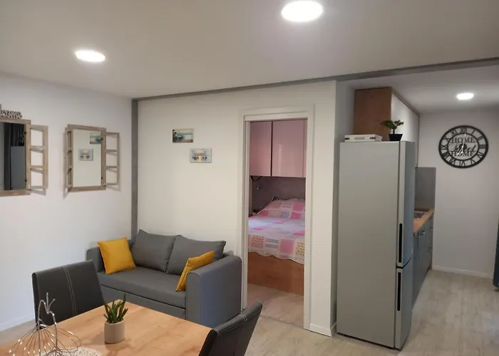 Kemping Premium Mobile Lana - Oaza Mira *