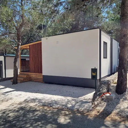Campsite Premium Mobile Lana - Oaza Mira *